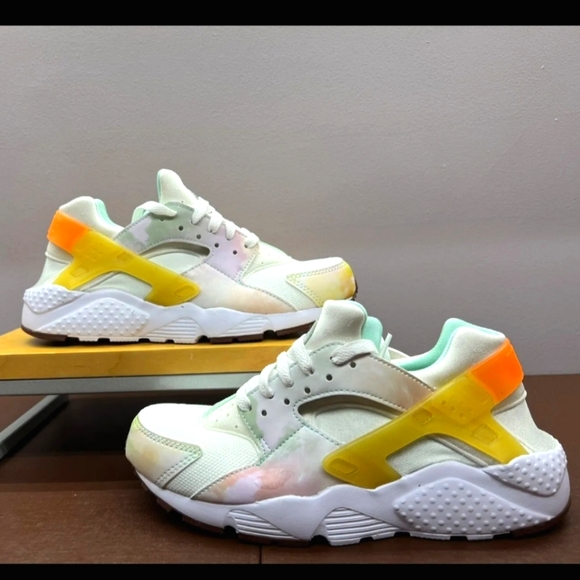 NIKE NEW Harachi Run - Picture 1 of 8